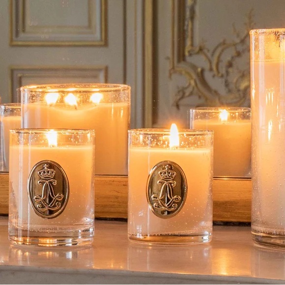 Chateau De Versailles “Trianon 1693” Scented Candle - Picture 9 of 10